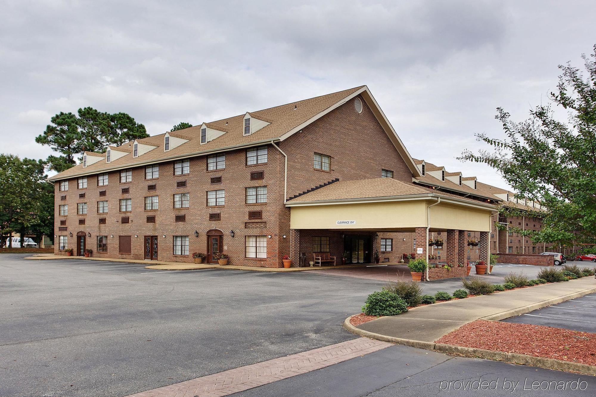 Mainstay Suites Williamsburg Historic Area Exterior foto